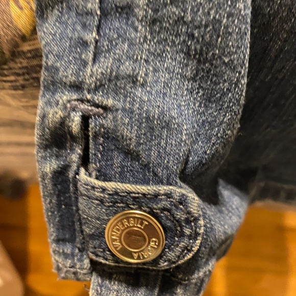 Gloria Vanderbilt skimmer capris - Picture 6 of 8